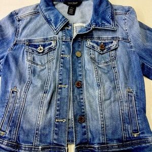 Women’s White House Black Market Jean Jacket Size 0